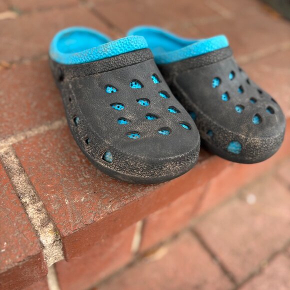 Capelli NY Crocs size 13 - Black & Blue - Picture 6 of 7